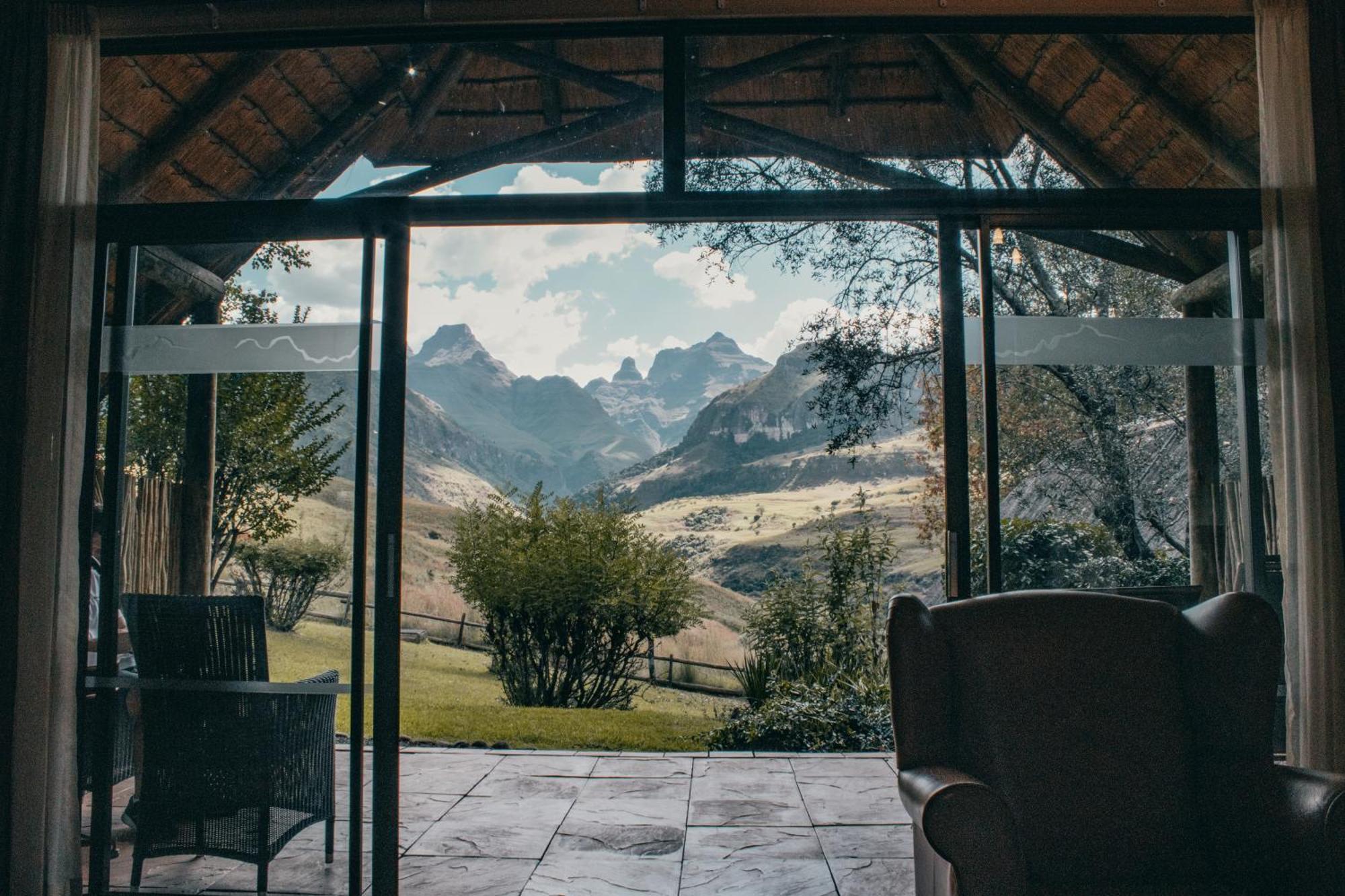 Cathedral Peak Hotel Winterton Zewnętrze zdjęcie